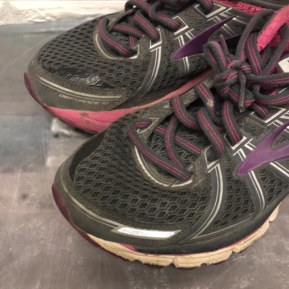 Brooks Defyance 10 - Womens Running Shoes‎ size 6.5